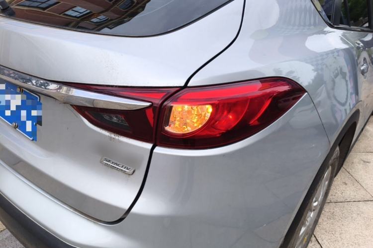 Used Mazda CX-4 2018 2.0L Automatic Two-Wheel Drive Blue Sky Luxury Edition Right Rear Taillight