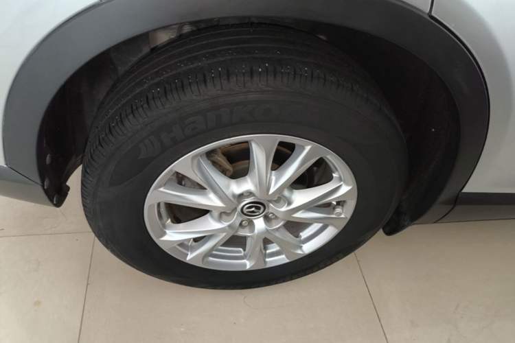 Used Mazda CX-4 2018 2.0L Automatic Two-Wheel Drive Blue Sky Dynamic Version China VI Standard Right Rear Wheel Hub