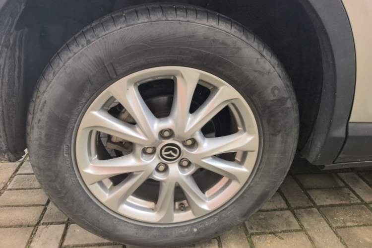 Used Mazda CX-4 2018 2.0L Automatic Two-Wheel Drive Blue Sky Exploration Version China V Standard Right Rear Wheel Hub