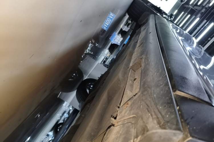Used Mazda CX-4 2018 2.5L Automatic 4x4 Bluelight Fearless Edition China V Standard Right Side Sill