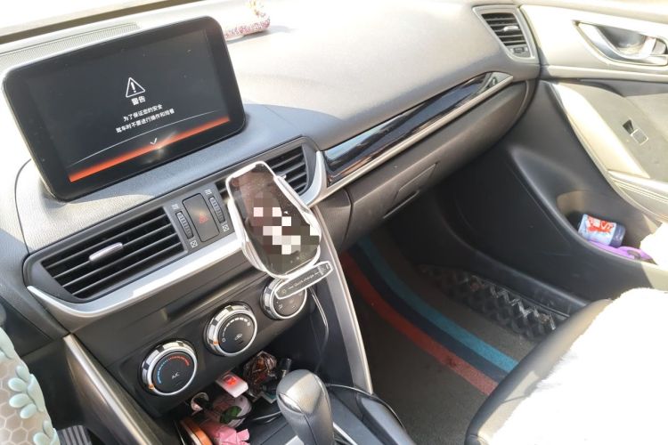 Used Mazda CX-4 2018 2.0L Automatic Two-Wheel Drive Blue Sky Dynamic Version China V Standard Audio And AC Panel