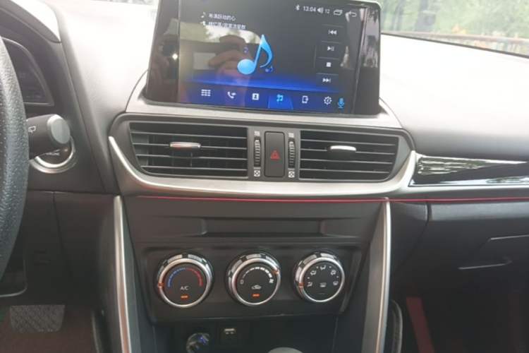 Used Mazda CX-4 2018 2.0L Automatic Two-Wheel Drive Blue Sky Dynamic Version China VI Standard Audio And AC Panel