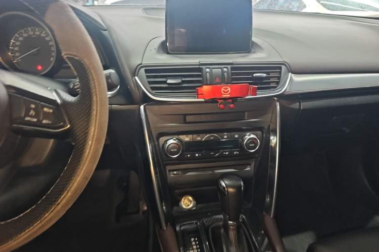 Used Mazda CX-4 2018 2.5L Automatic 4x4 Blue Sky Sport Edition China V Standard Audio And AC Panel