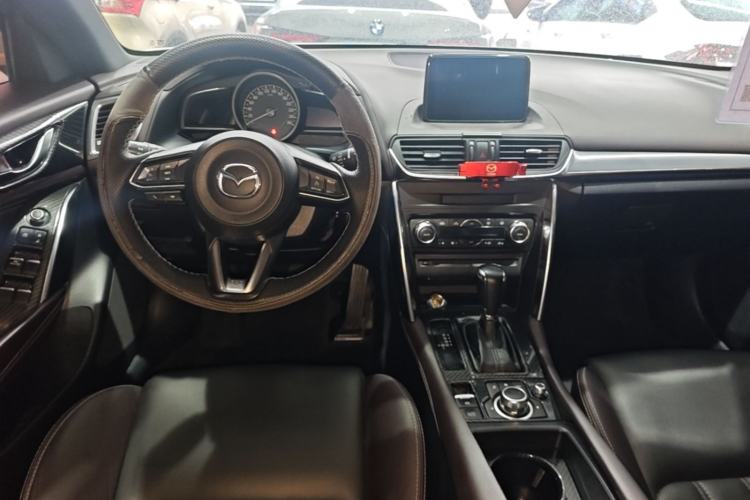 Used Mazda CX-4 2018 2.5L Automatic 4x4 Blue Sky Sport Edition China V Standard Center Console