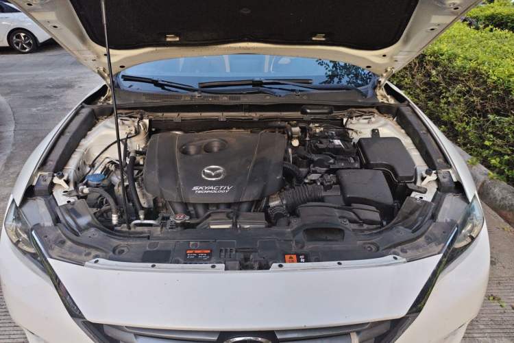 Used Mazda CX-4 2018 2.0L Automatic Two-Wheel Drive Blue Sky Luxury Edition Engine Bay