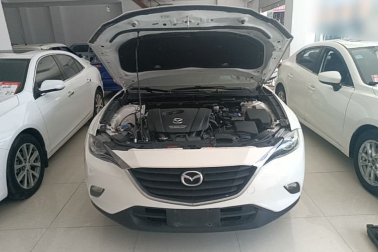Used Mazda CX-4 2018 2.0L Automatic Two-Wheel Drive Blue Sky Dynamic Version China VI Standard Engine Bay