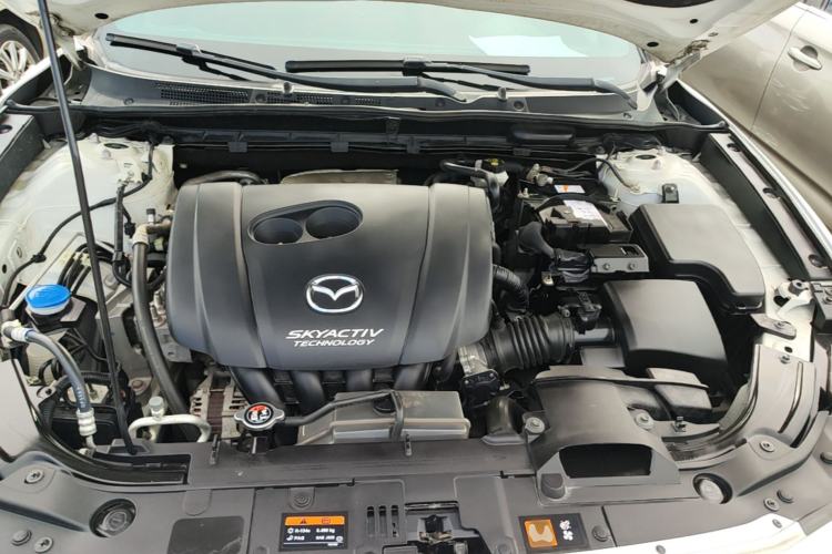 Used Mazda CX-4 2018 2.0L Automatic 2WD Blue Sky Exploration Edition China VI Standard Engine Bay
