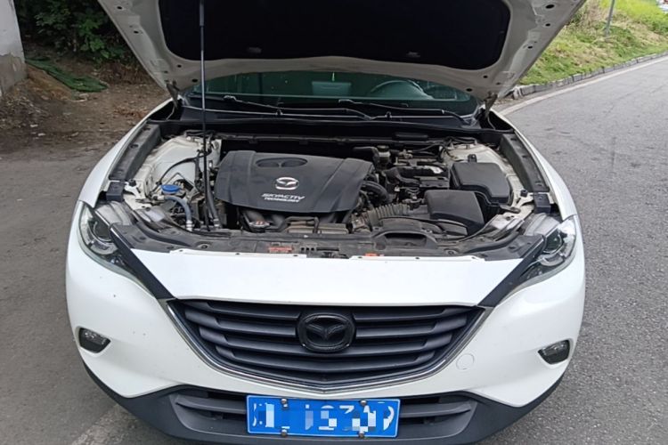 Used Mazda CX-4 2018 2.0L Automatic Two-Wheel Drive Blue Sky Dynamic Version China VI Standard Engine Bay