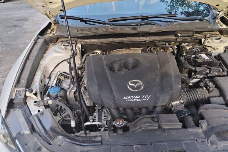 Used Mazda CX-4 2018 2.0L Automatic Two-Wheel Drive Blue Sky Luxury Edition Engine Bay Right