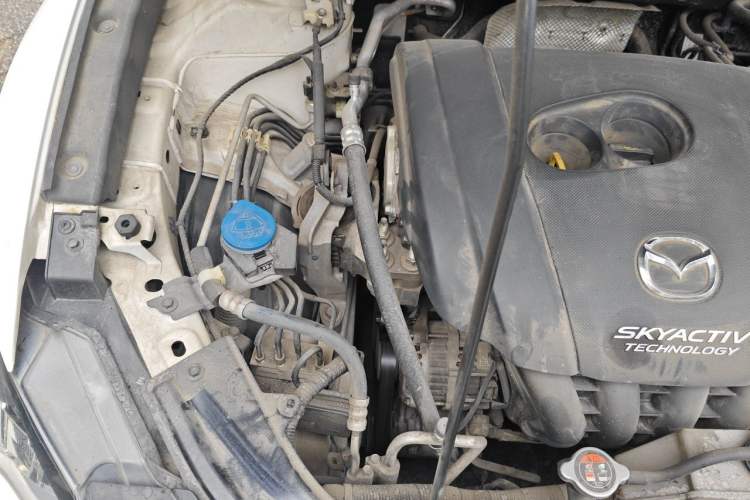 Used Mazda CX-4 2018 2.0L Automatic Two-Wheel Drive Blue Sky Luxury Edition Engine Bay Right