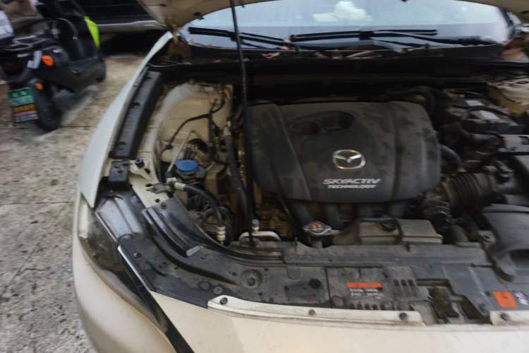 Used Mazda CX-4 2018 2.5L Automatic 4x4 Skyactiv GT Sport Edition China V Standard Engine Bay Right