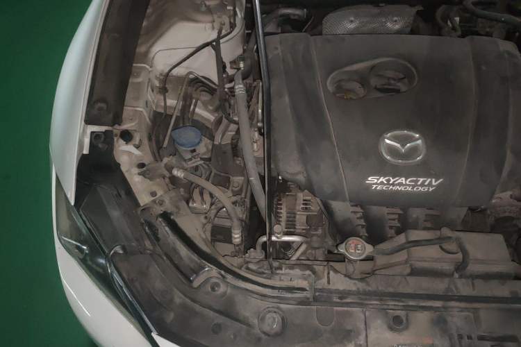 Used Mazda CX-4 2018 2.0L Automatic Two-Wheel Drive Blue Sky Exploration Version China V Standard Engine Bay Right