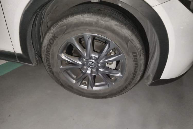 Used Mazda CX-4 2018 2.0L Automatic Two-Wheel Drive Blue Sky Premium Upgrade Version China V Standard Exterior 1