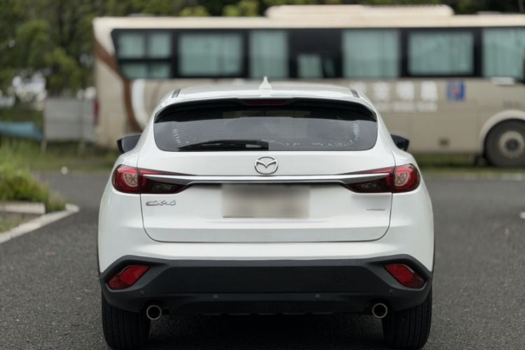 Used Mazda CX-4 2018 2.0L Automatic Two-Wheel Drive Blue Sky Dynamic Version China V Standard Exterior 11