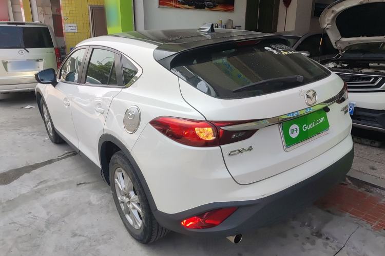 Used Mazda CX-4 2018 2.0L Automatic Two-Wheel Drive Blue Sky Dynamic Version China VI Standard Exterior 2