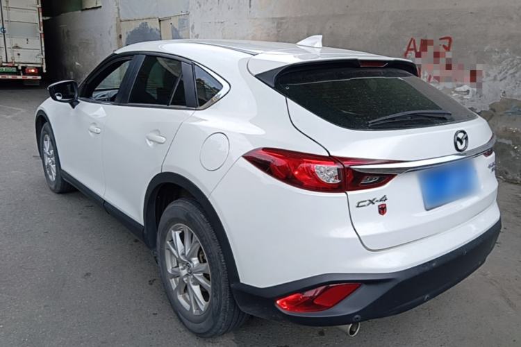 Used Mazda CX-4 2018 2.0L Automatic Two-Wheel Drive Blue Sky Dynamic Version China VI Standard Exterior 2