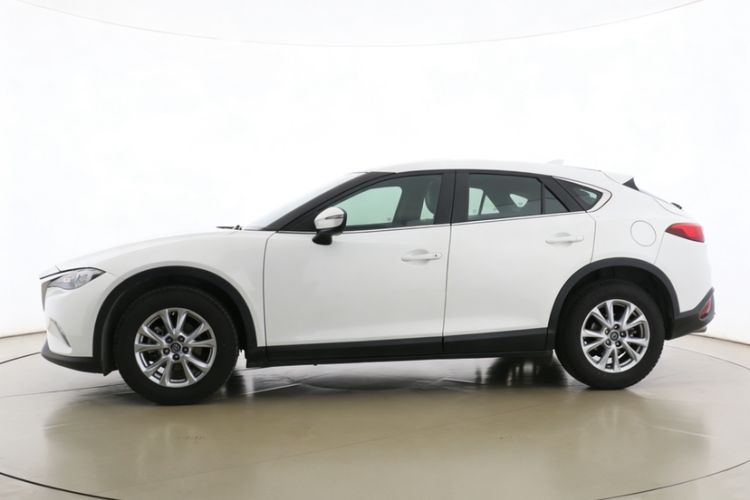 Used Mazda CX-4 2018 2.0L Automatic Two-Wheel Drive Blue Sky Dynamic Version China V Standard Exterior 2