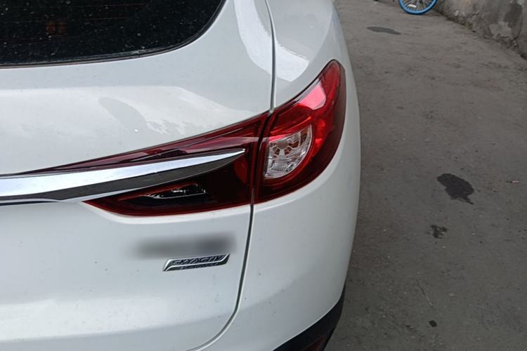 Used Mazda CX-4 2018 2.0L Automatic Two-Wheel Drive Blue Sky Dynamic Version China VI Standard Exterior 3
