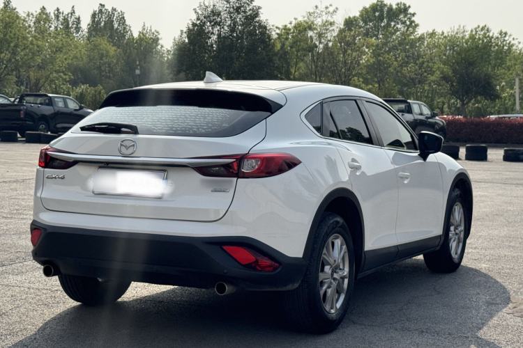 Used Mazda CX-4 2018 2.0L Automatic Two-Wheel Drive Blue Sky Dynamic Version China V Standard Exterior 3