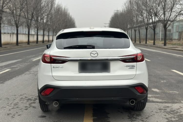 Used Mazda CX-4 2018 2.0L Automatic Two-Wheel Drive Blue Sky Dynamic Version China VI Standard Exterior 4