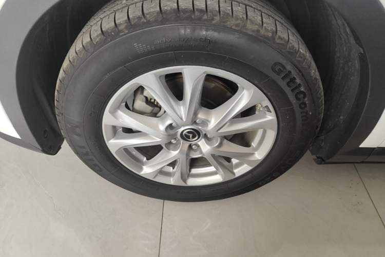 Used Mazda CX-4 2018 2.0L Automatic Two-Wheel Drive Blue Sky Dynamic Version China VI Standard Exterior 4