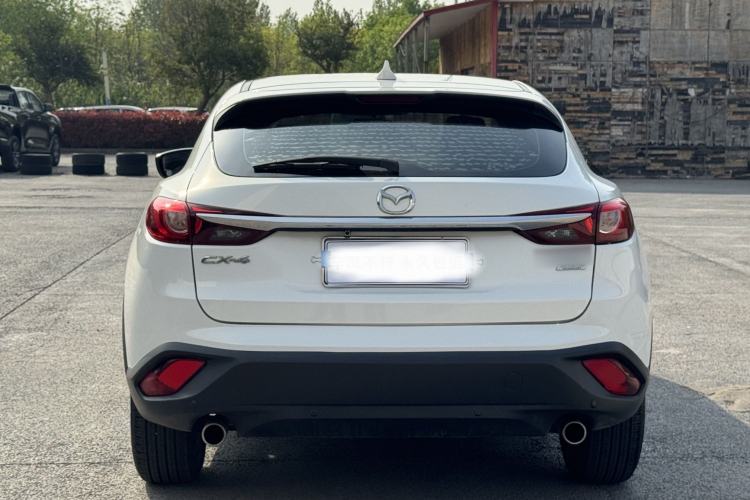 Used Mazda CX-4 2018 2.0L Automatic Two-Wheel Drive Blue Sky Dynamic Version China V Standard Exterior 4