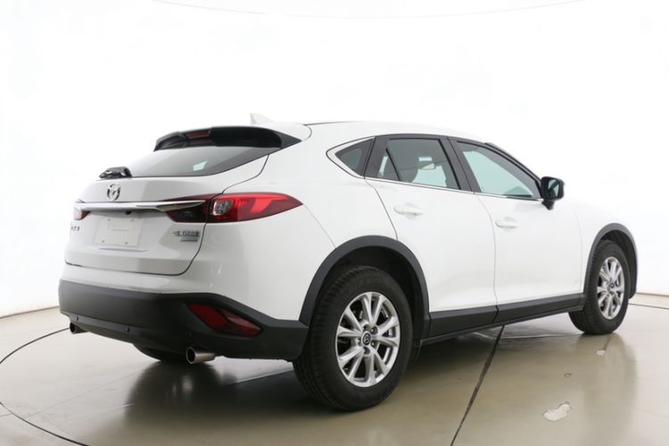 Used Mazda CX-4 2018 2.0L Automatic Two-Wheel Drive Blue Sky Dynamic Version China V Standard Exterior 4