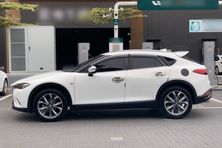 Used Mazda CX-4 2018 2.5L Automatic 4x4 Blue Sky Sport Edition China V Standard Exterior 7