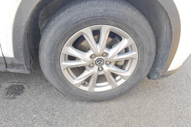 Used Mazda CX-4 2018 2.0L Automatic Two-Wheel Drive Blue Sky Dynamic Version China V Standard Exterior 7