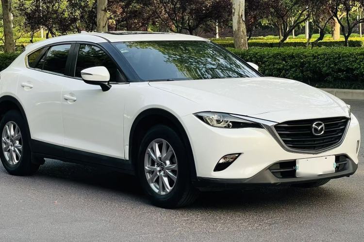Used Mazda CX-4 2018 2.0L Automatic Two-Wheel Drive Blue Sky Dynamic Version China V Standard Exterior 8