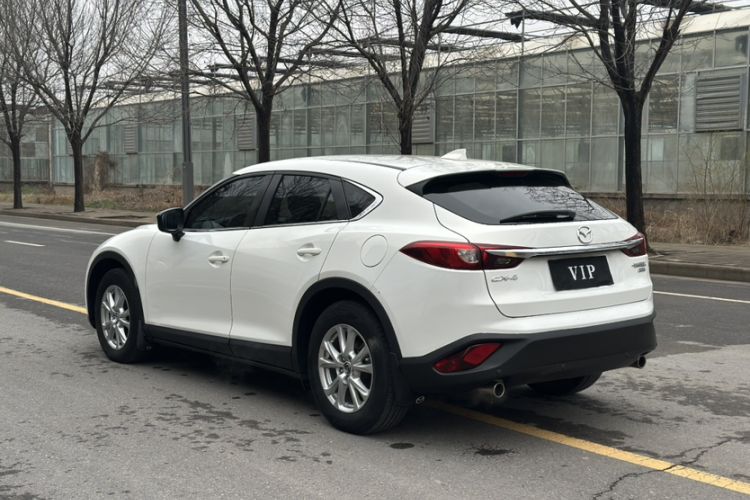 Used Mazda CX-4 2018 2.0L Automatic Two-Wheel Drive Blue Sky Dynamic Version China VI Standard Exterior 9