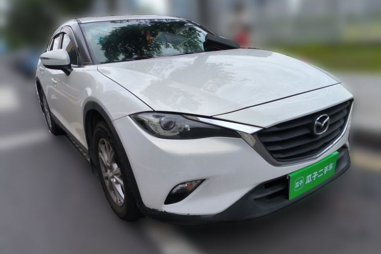 Used Mazda CX-4 2018 2.0L Automatic Two-Wheel Drive Blue Sky Dynamic Version China V Standard Front Right 45 Deg