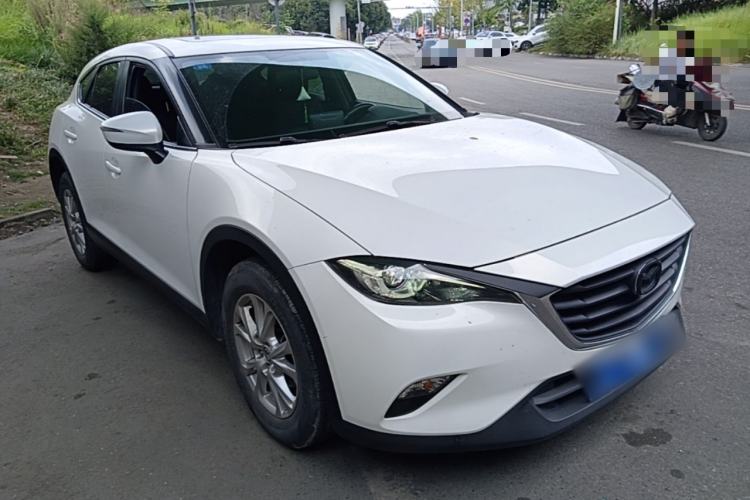 Used Mazda CX-4 2018 2.0L Automatic Two-Wheel Drive Blue Sky Dynamic Version China VI Standard Front Right 45 Deg