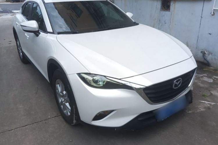 Used Mazda CX-4 2018 2.0L Automatic Two-Wheel Drive Blue Sky Dynamic Version China VI Standard Front Right 45 Deg