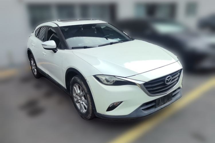 Used Mazda CX-4 2018 2.0L Automatic Two-Wheel Drive Blue Sky Dynamic Version China V Standard Front Right 45 Deg