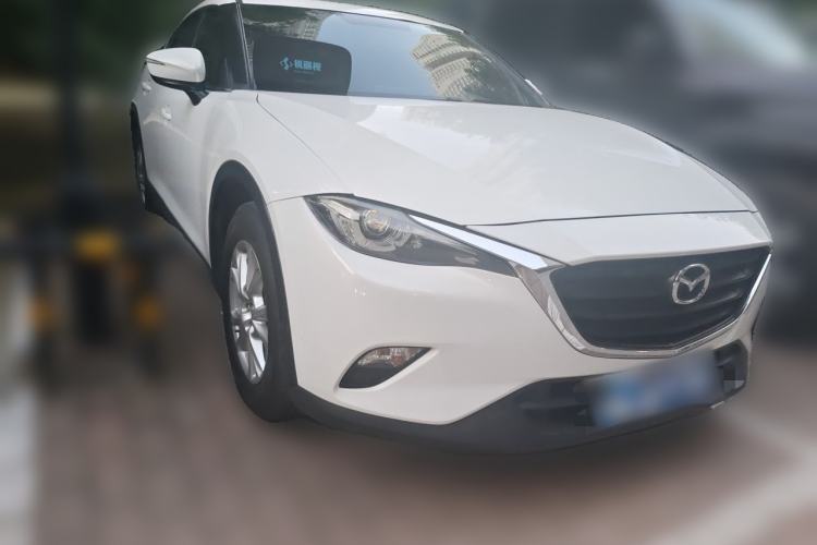 Used Mazda CX-4 2018 2.0L Automatic 2WD Blue Sky Exploration Edition China VI Standard Front Right 45 Deg
