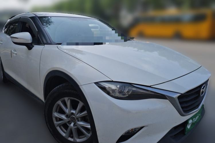Used Mazda CX-4 2018 2.0L Manual Two-Wheel Drive Blue Sky Dynamic Edition China V Standard Front Right 45 Deg