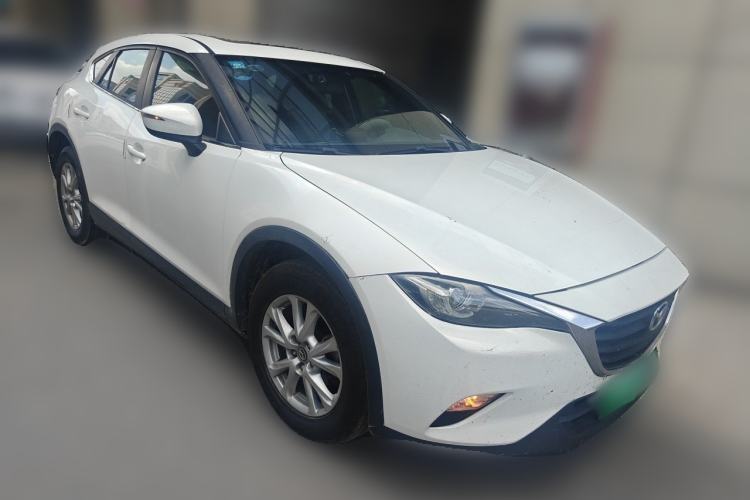 Used Mazda CX-4 2018 2.0L Automatic Two-Wheel Drive Blue Sky Dynamic Version China V Standard Front Right 45 Deg