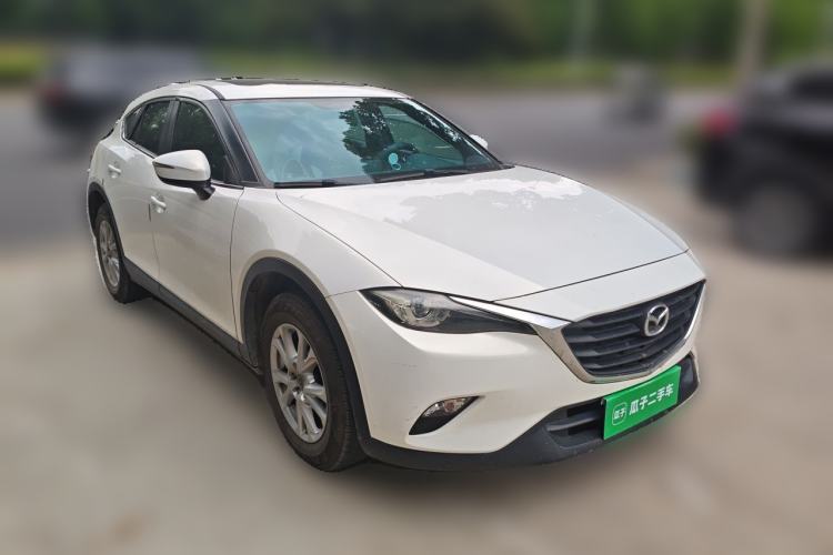 Used Mazda CX-4 2018 2.0L Automatic Two-Wheel Drive Blue Sky Exploration Version China V Standard Front Right 45 Deg