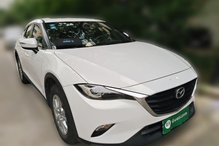 Used Mazda CX-4 2018 2.0L Automatic Two-Wheel Drive Blue Sky Dynamic Version China VI Standard Front Right 45 Deg