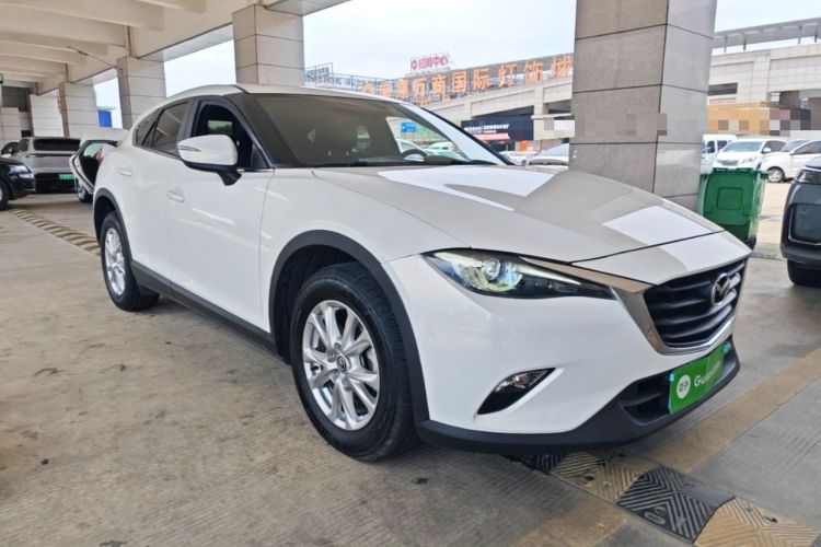 Used Mazda CX-4 2018 2.0L Automatic Two-Wheel Drive Blue Sky Exploration Version China V Standard Front Right 45 Deg
