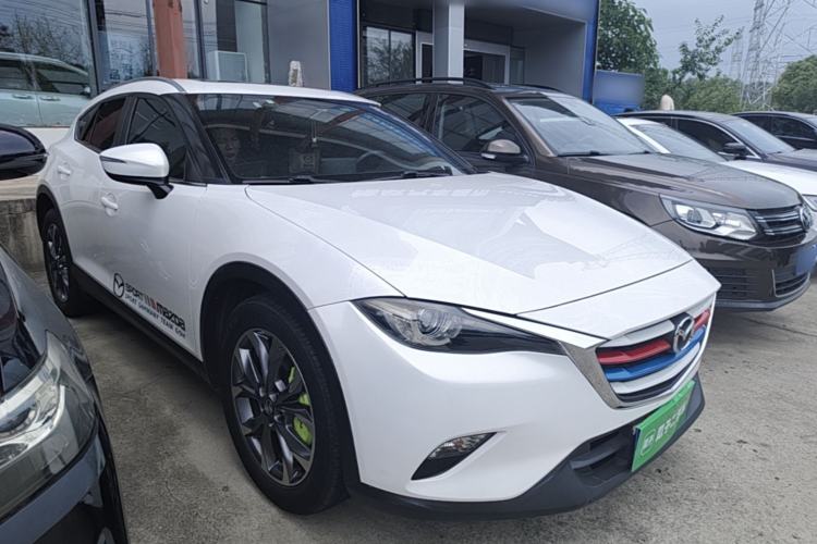 Used Mazda CX-4 2018 2.0L Automatic Two-Wheel Drive Blue Sky Dynamic Version China V Standard Front Right 45 Deg