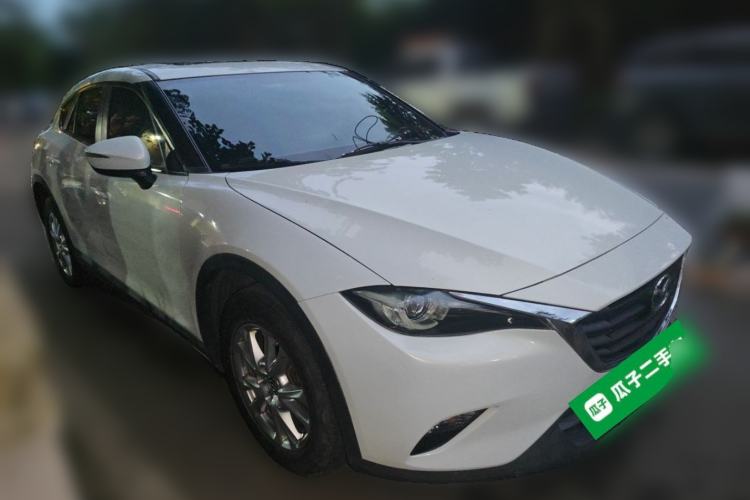 Used Mazda CX-4 2018 2.0L Automatic 2WD Blue Sky Exploration Edition China VI Standard Front Right 45 Deg