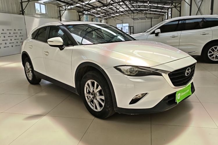 Used Mazda CX-4 2018 2.0L Automatic Two-Wheel Drive Blue Sky Dynamic Version China VI Standard Front Right 45 Deg
