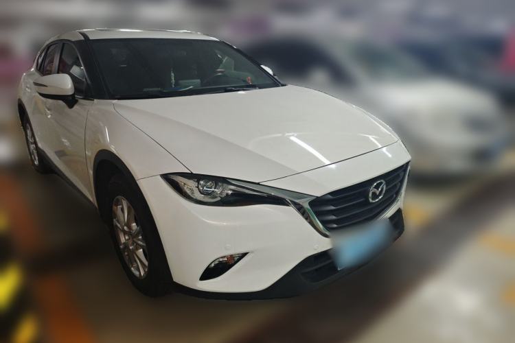Used Mazda CX-4 2018 2.0L Automatic Two-Wheel Drive Blue Sky Dynamic Version China V Standard Front Right 45 Deg