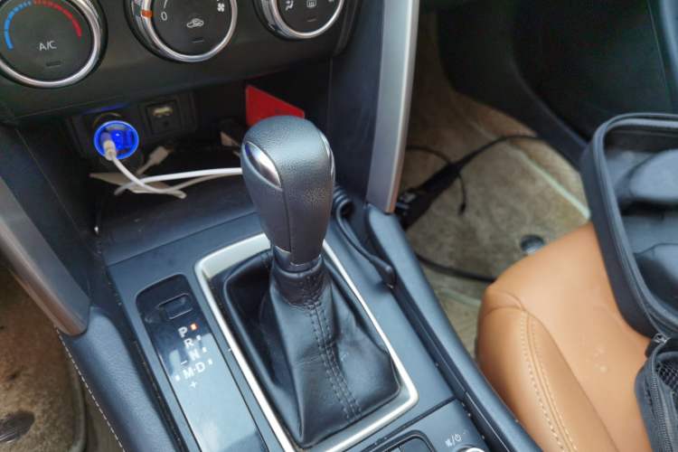 Used Mazda CX-4 2018 2.0L Automatic Two-Wheel Drive Blue Sky Dynamic Version China V Standard Gear Lever