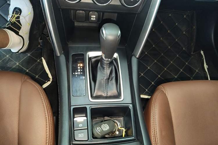 Used Mazda CX-4 2018 2.0L Automatic Two-Wheel Drive Blue Sky Dynamic Version China V Standard Gear Lever