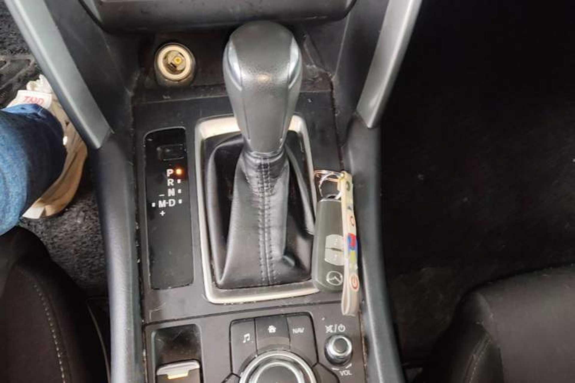 Used Mazda CX-4 2018 2.0L Automatic Two-Wheel Drive Blue Sky Exploration Version China V Standard Gear Lever
