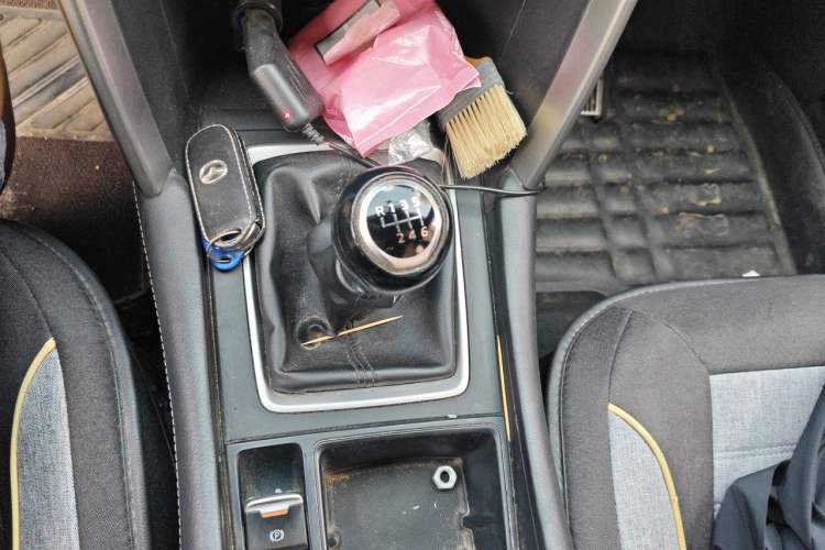 Used Mazda CX-4 2018 2.0L Manual Two-Wheel Drive Blue Sky Dynamic Edition China V Standard Gear Lever