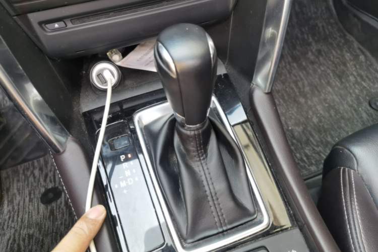 Used Mazda CX-4 2018 2.0L Automatic Two-Wheel Drive Blue Sky Premium Upgrade Version China V Standard Gear Lever